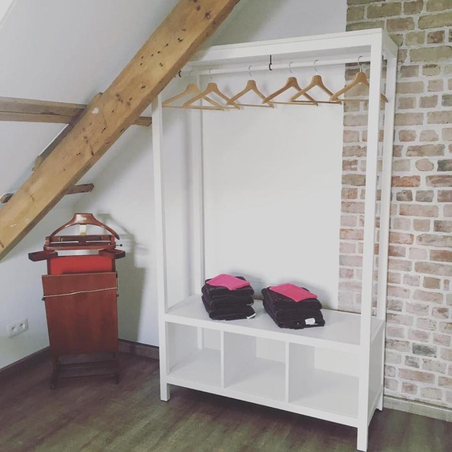 'T Krijtbord B&B Alveringem ภายนอก รูปภาพ